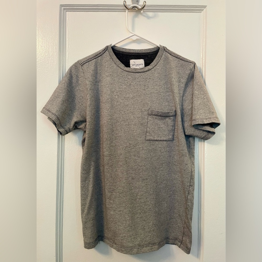 Saturdays gray cotton t-shirt with pocket.